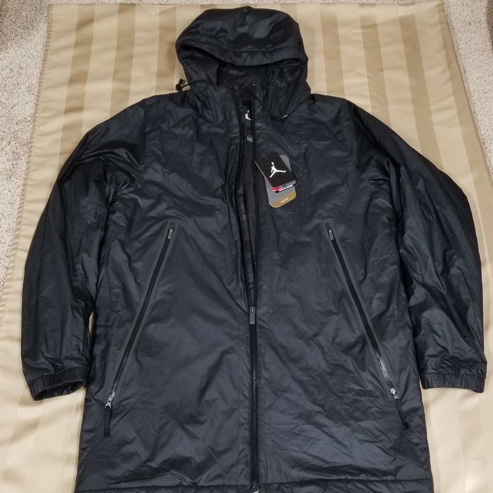 Nike Air Jordan Parka Jacket in Primaloft